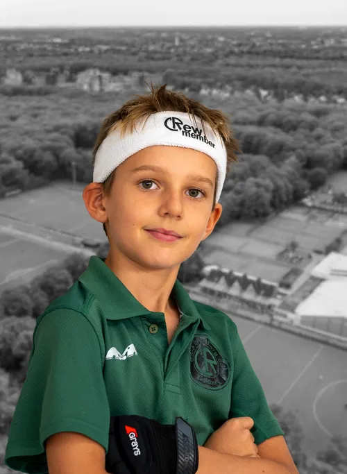 player image