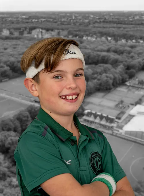 player image